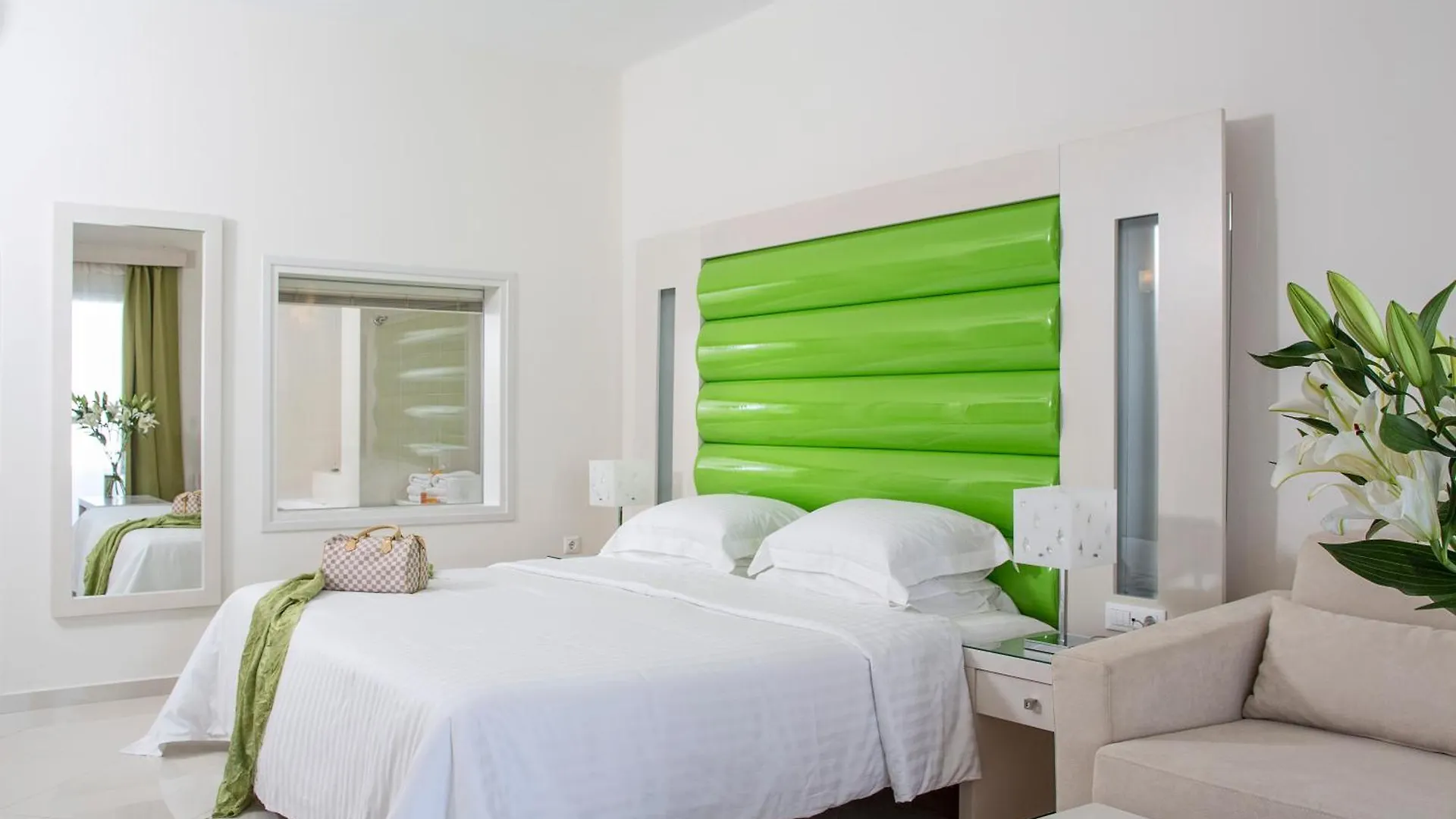 Grand Beach Hotel Mykonos Town 4*,  Grèce