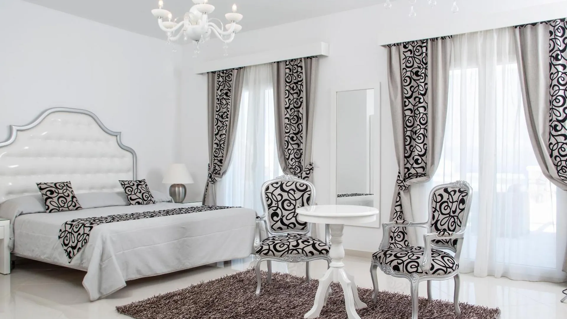 ****  Grand Beach Hotel Mykonos Town Grèce