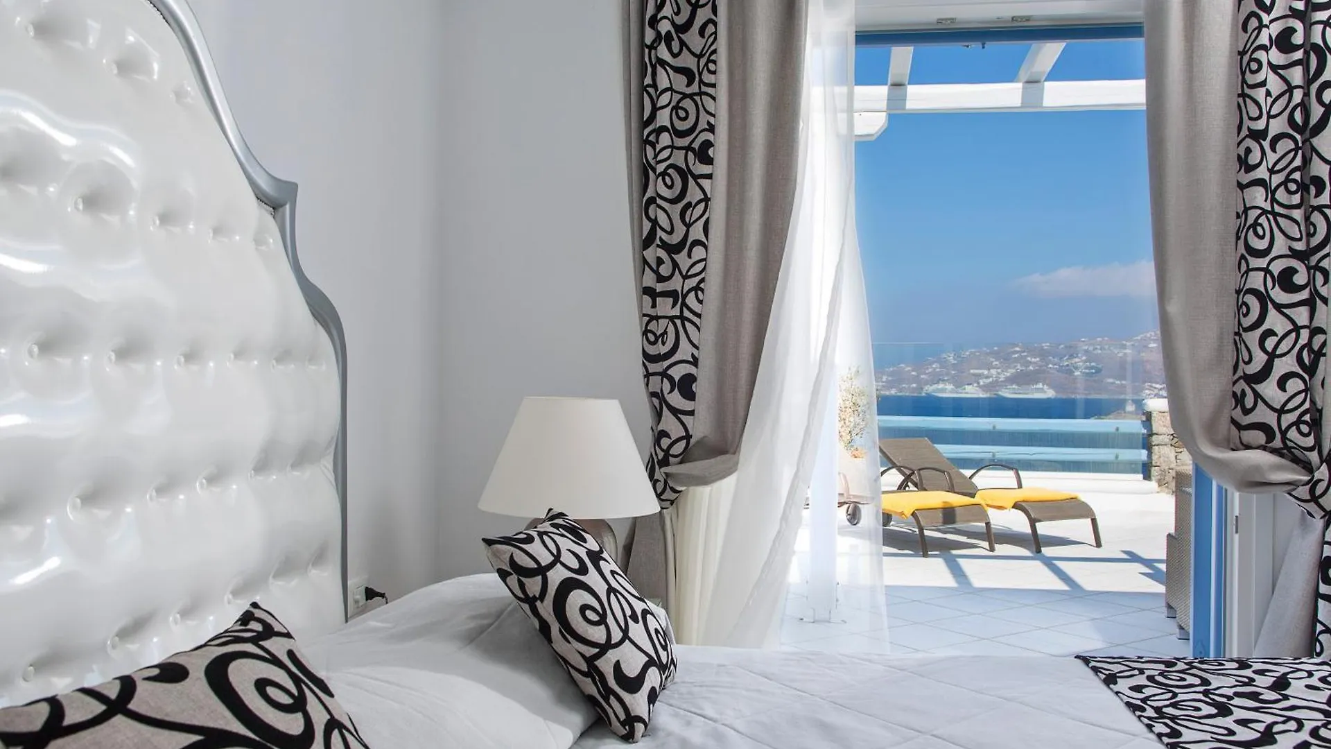 Grand Beach Hotel Mykonos Town